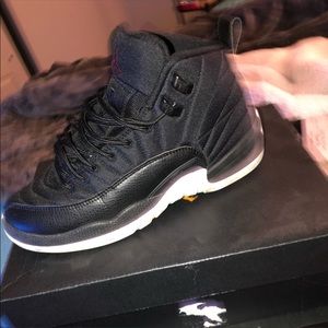 Size 7 Jordan’s YOUTH BIG BOYS 7